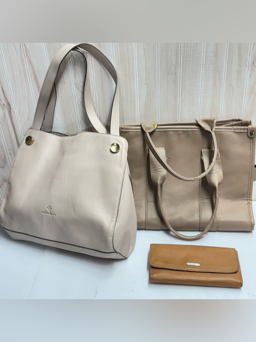 Purses bundle Beige Tote Bag - Stylish Everyday Carry